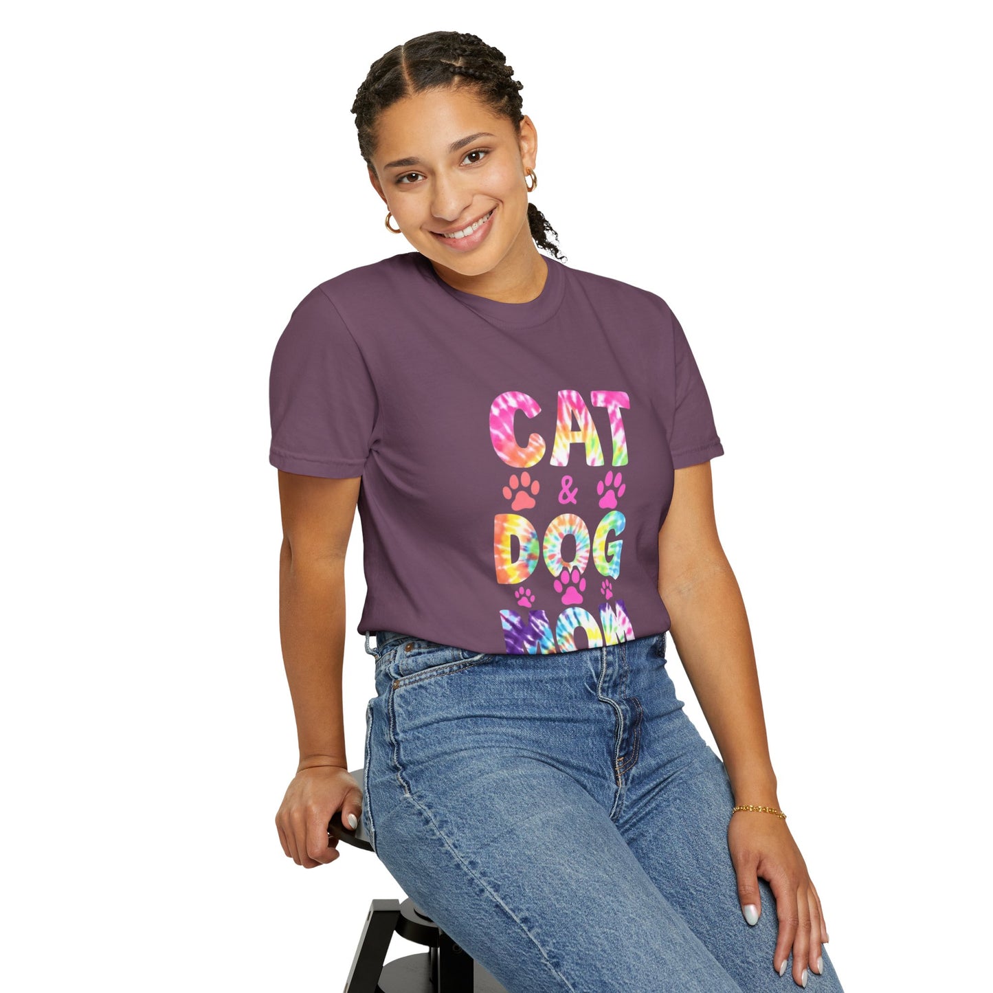 Cat & Dog Mom