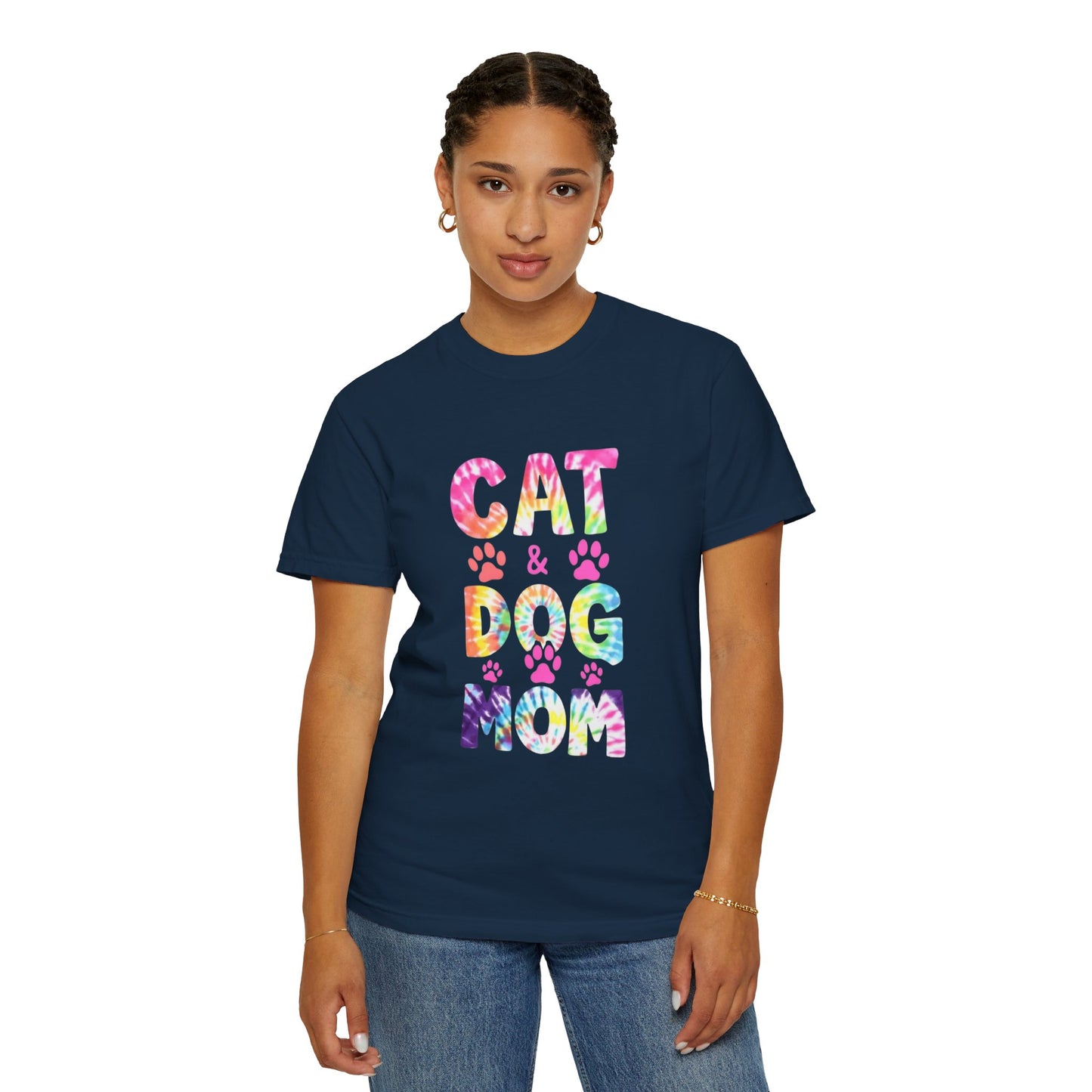 Cat & Dog Mom