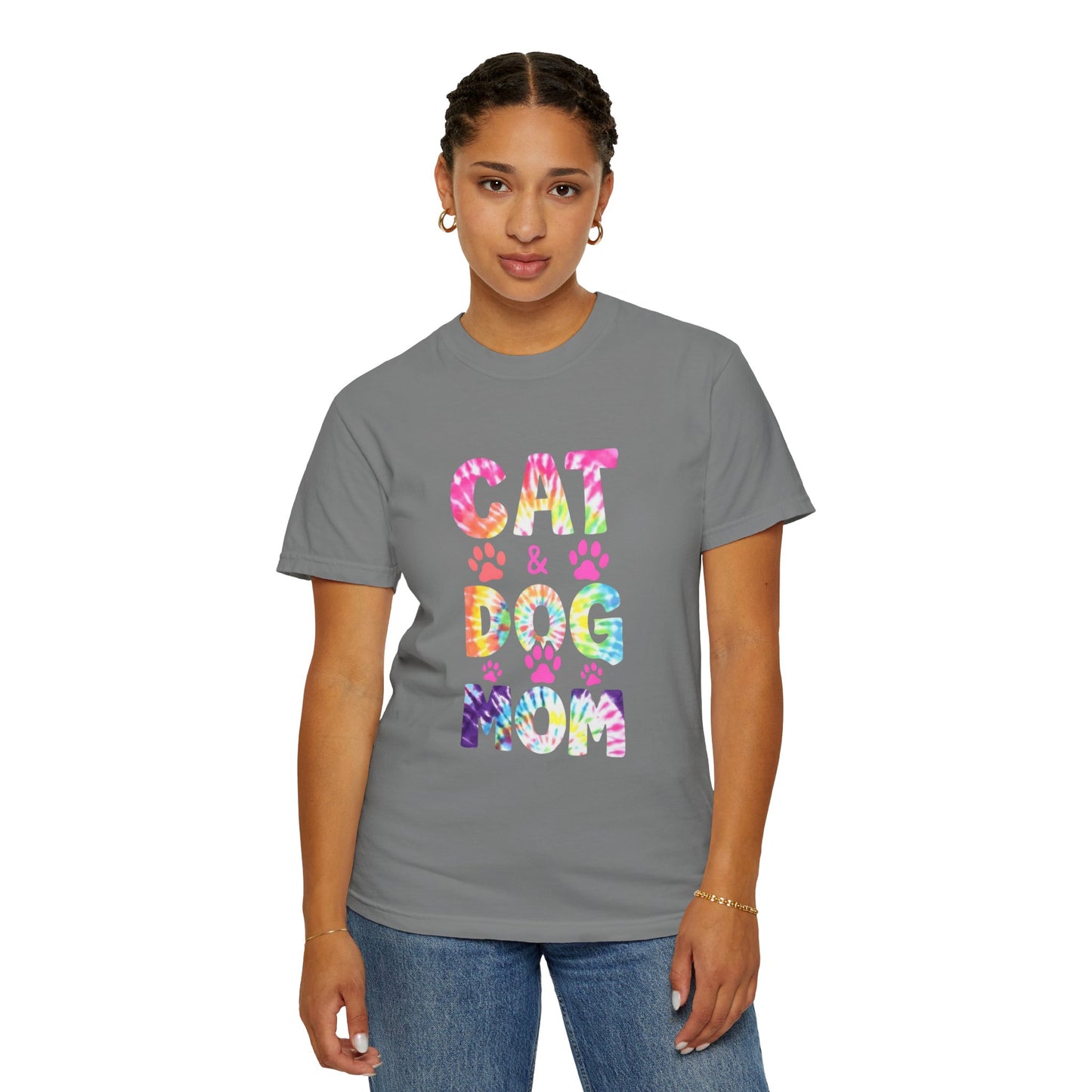 Cat & Dog Mom
