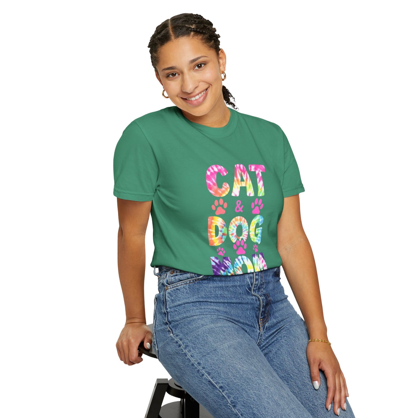 Cat & Dog Mom